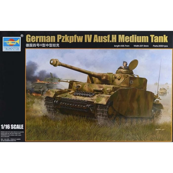 Trumpeter 1:16 German PzKpfw IV Tank Plastic Model Kit